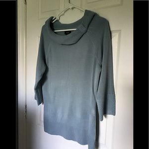 Cute Womens Sweater. Size Large.